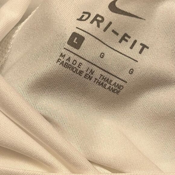 Nike Women’s Tank Top  - Picture 7 of 8